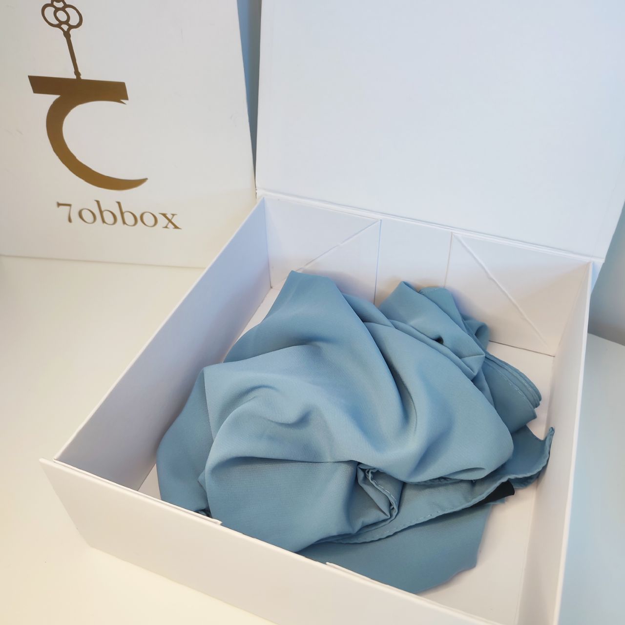 Hijab Soie de Médine bleu clair - 7obbox - Élégance et Confort pour un Look Sophistiqué